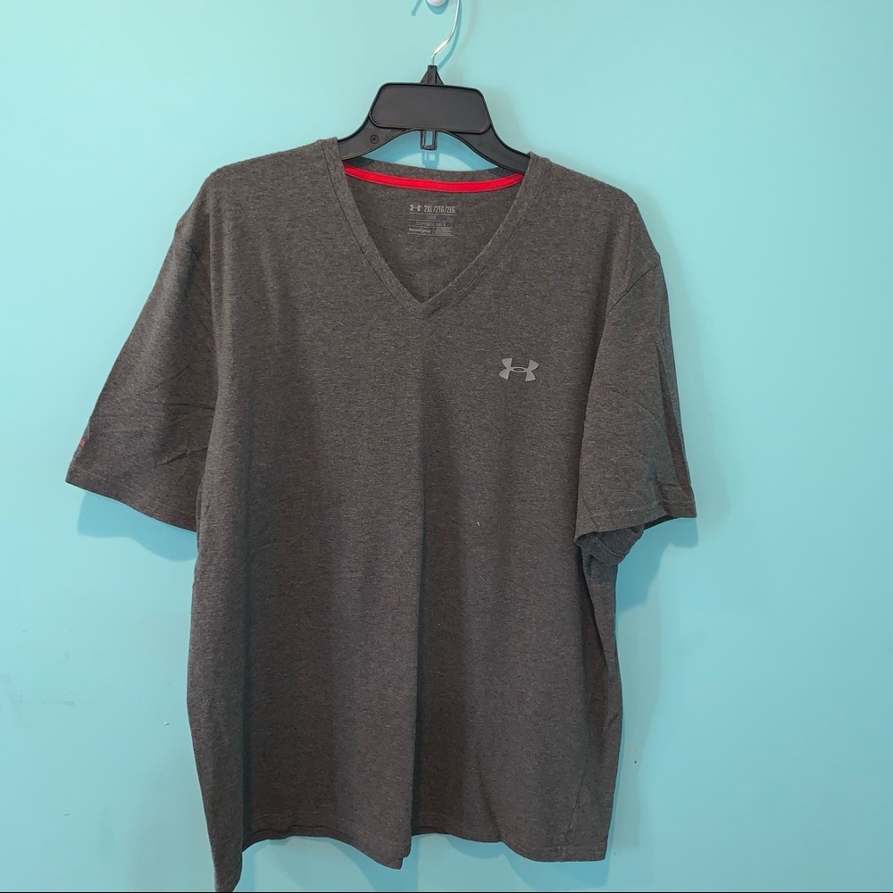 Under Armour mans tee shirt size 2XL